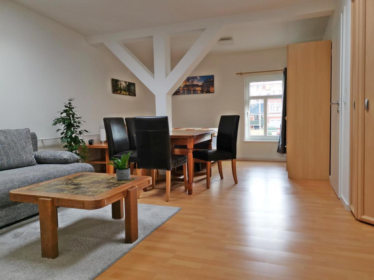 Musashi Apartment 2 Weimar  Bagian luar foto