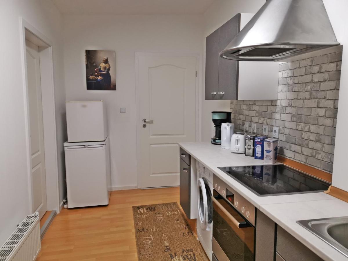 Musashi Apartment 2 Weimar  Bagian luar foto